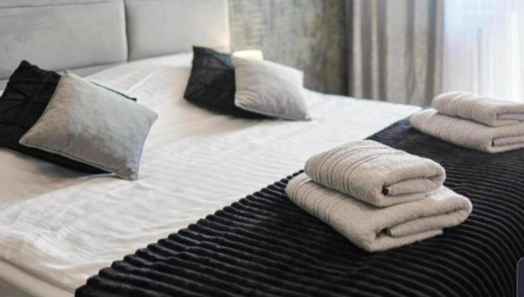 Kopernik Premium Hostel *
